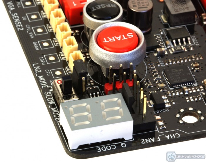 ASUS Maximus V Extreme 3770k review ASUS Maximus V Extreme 3770k review