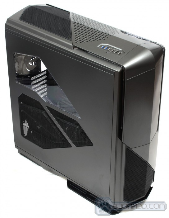 NZXT_Phantom_820_4