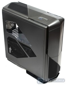 NZXT_Phantom_820_4s.jpg