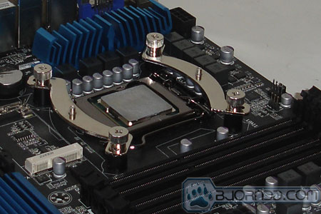 Noctua NH-L12_Installation06