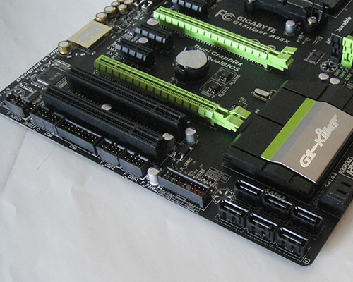 Gigabyte_G1Sniper_A88X_07