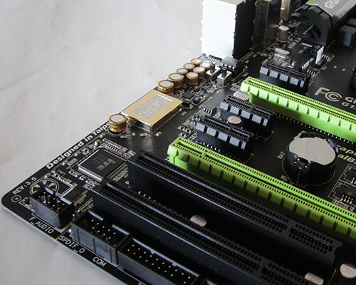 Gigabyte_G1Sniper_A88X_08