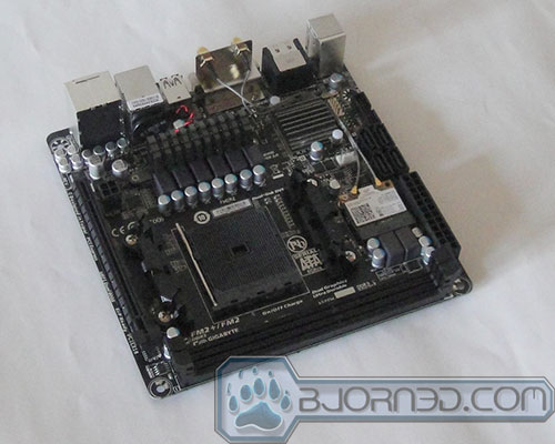 Gigabyte_F2A88XN-WIFI_05